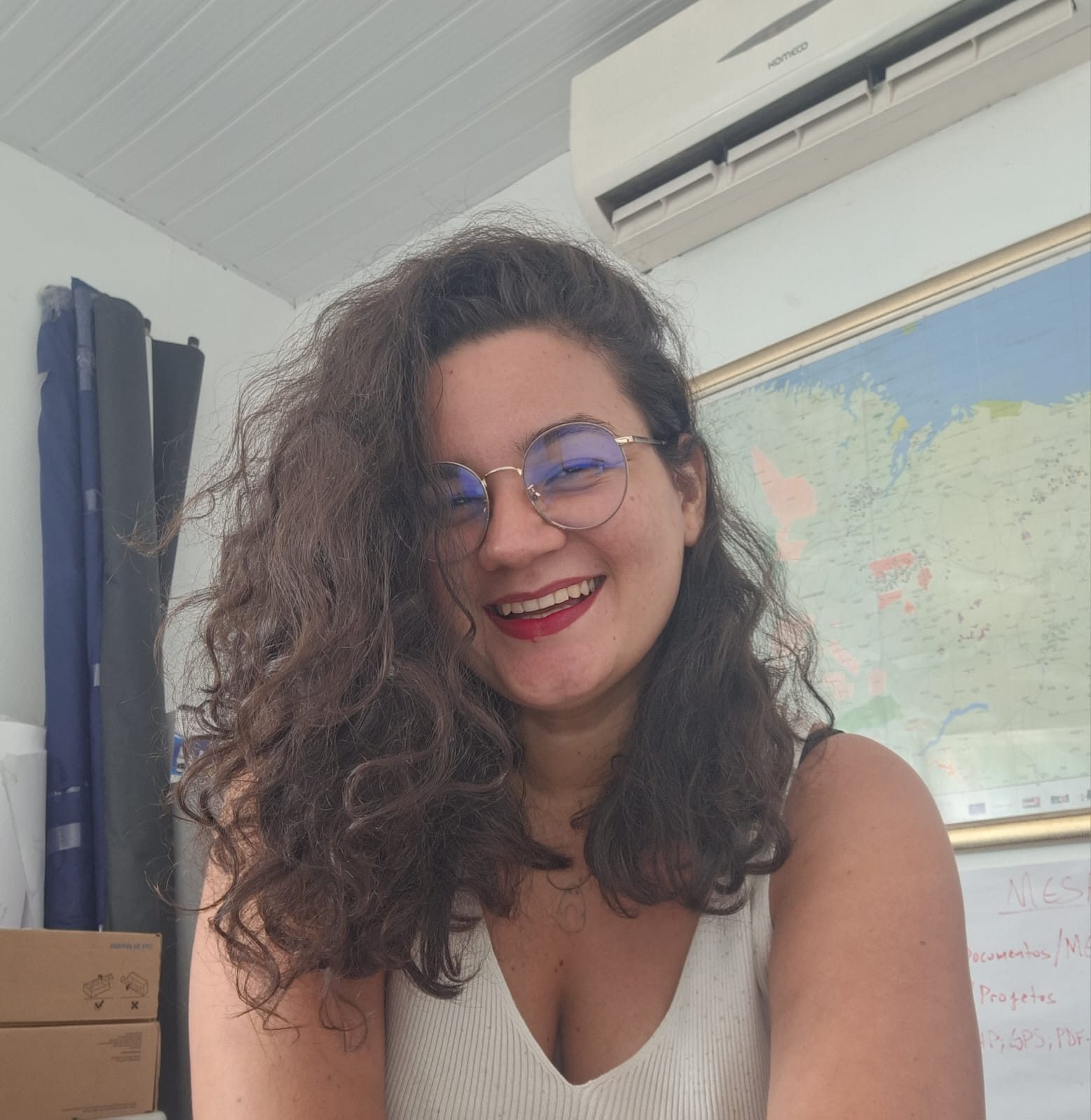 Profª. Mestranda Maria Heloísa Alves Crispim Cirilo